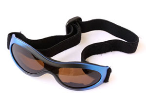 sports goggles and protective eyewear